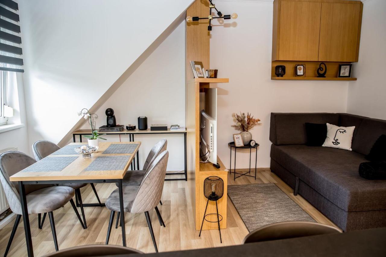 Rose Gold Apartment Zalaegerszeg Eksteriør billede